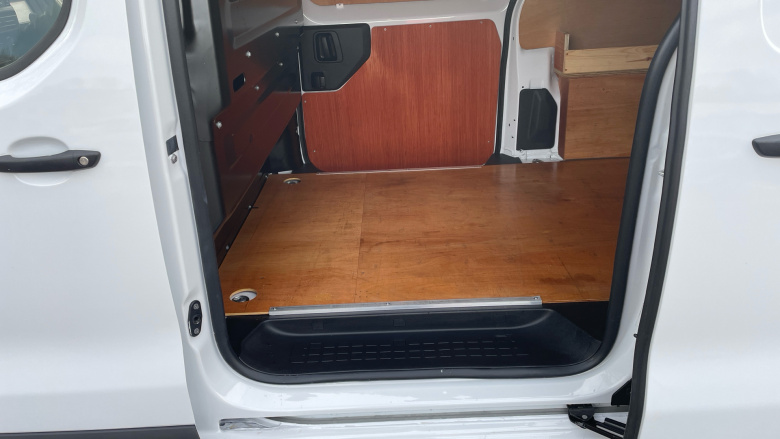 Vauxhall Vivaro L2 Diesel 2.0 Turbo D 145 Prime H1 Van